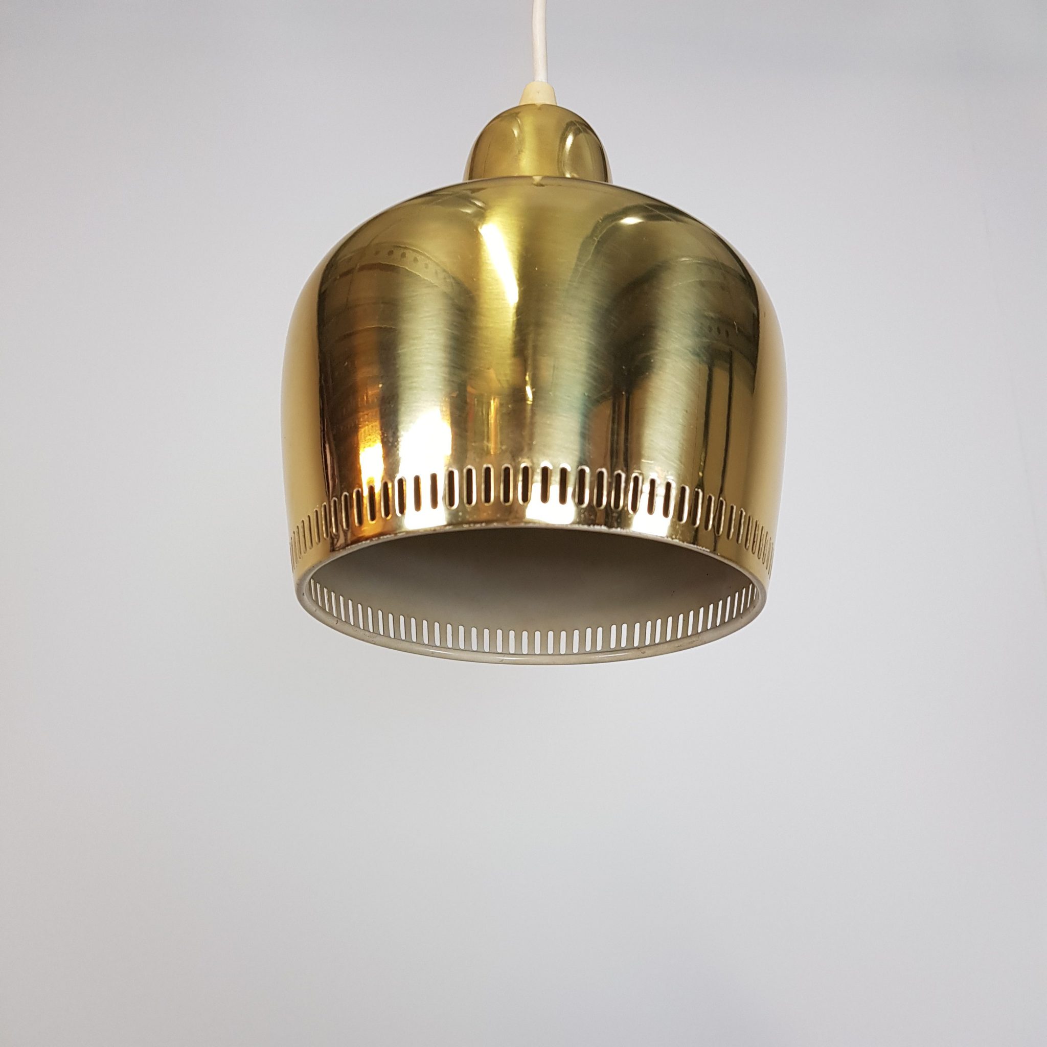 Pendel lampe Messing Alvar Aalto Retrofabrikken