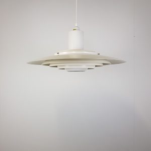 Belysning til din bolig. Alt i retro, klassiske og unikke lamper Belysning til din bolig. Alt i retro, klassiske og unikke lamper