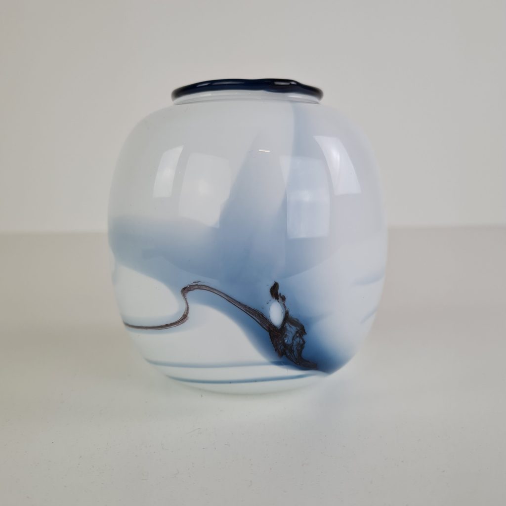 Atlantis vase Michael Bang Holmegaard Retrofabrikken