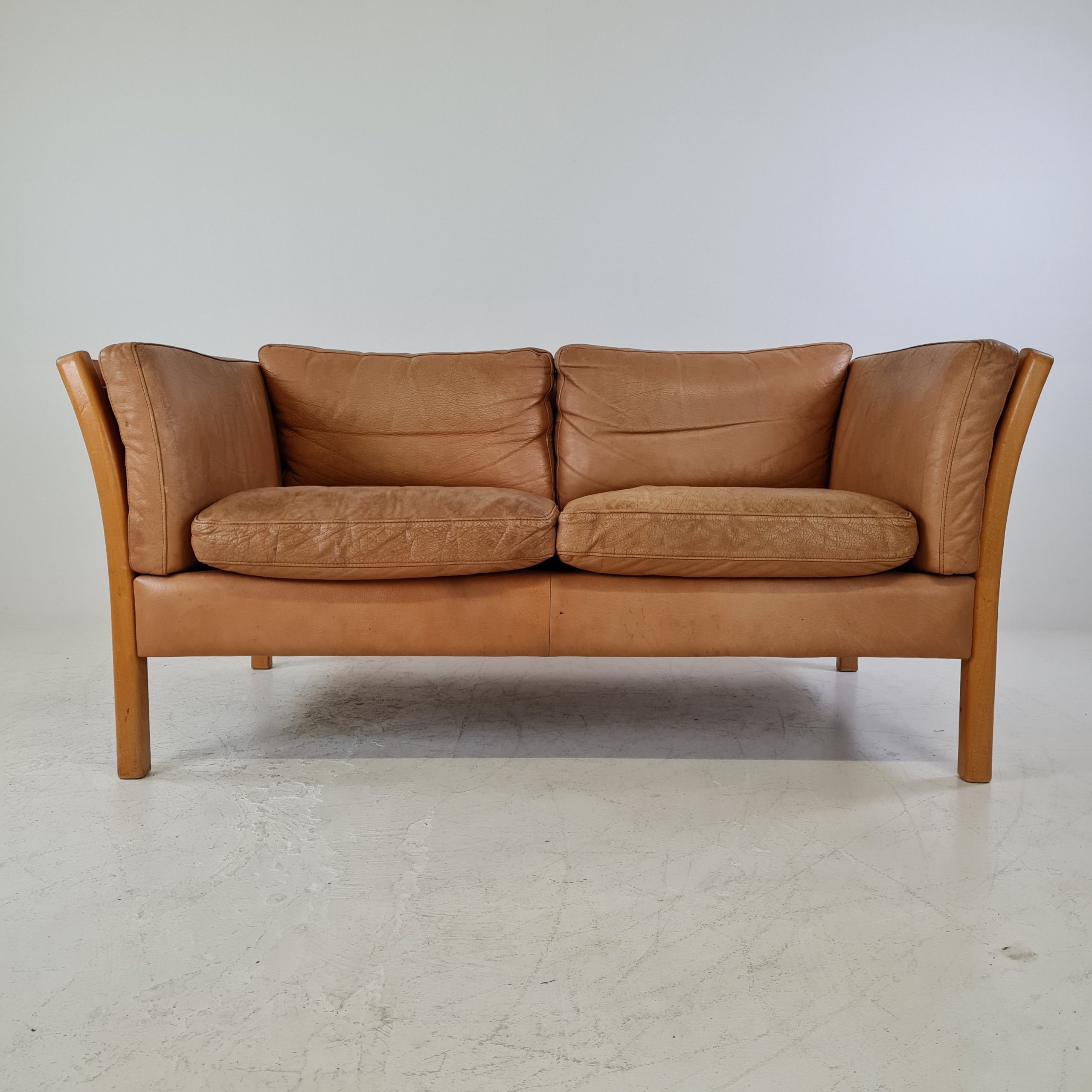 skygge Se igennem Tørke 2 pers. sofa model " Paula" | Stouby | Læder - Retrofabrikken