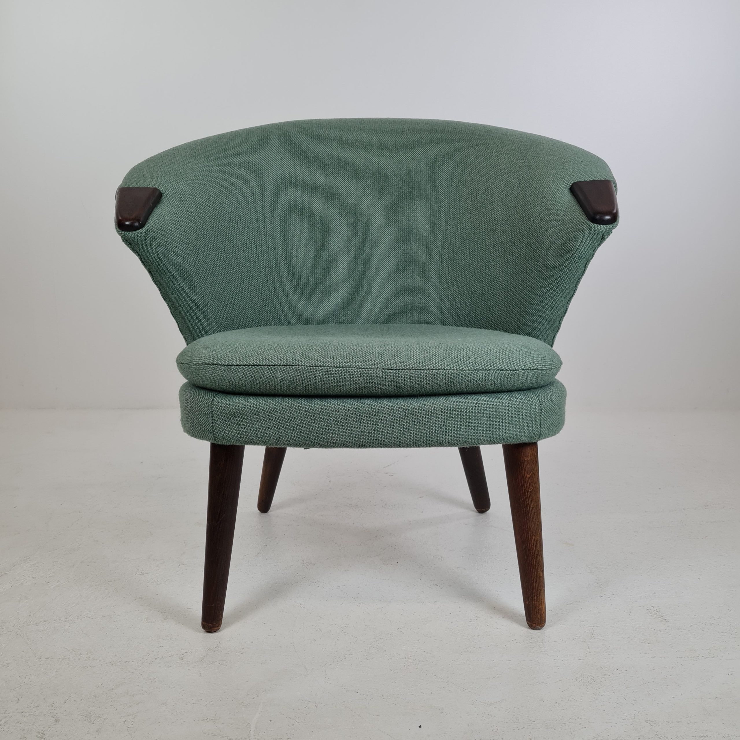 Loungestol | Lænestol blågrøn uld - Retrofabrikken