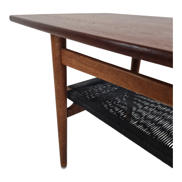 Sofabord med hylde i Sort snoreflet | Teak