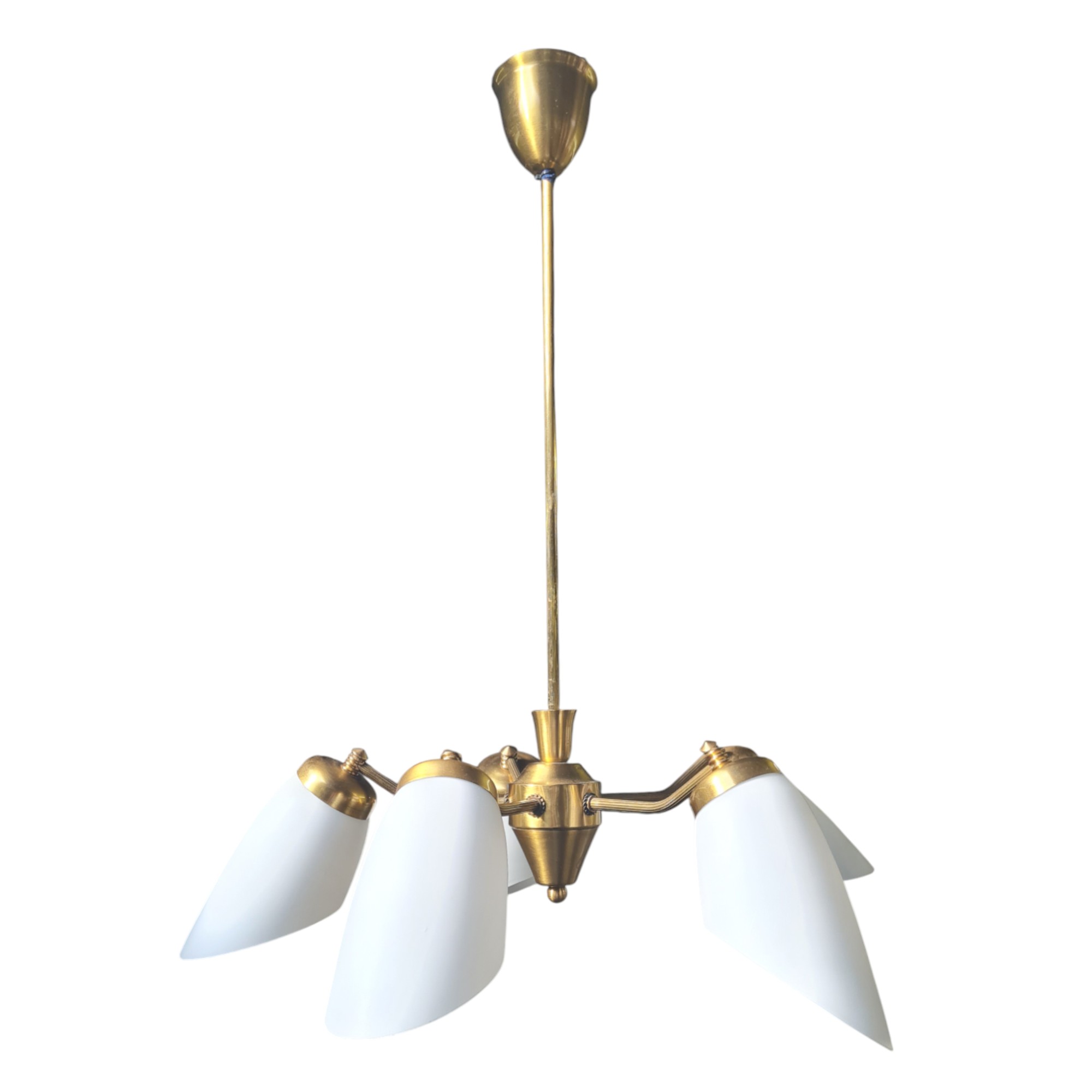 Flot retro lysekrone med 5 blus | Dansk lampeproducent | Messing & Opalglas