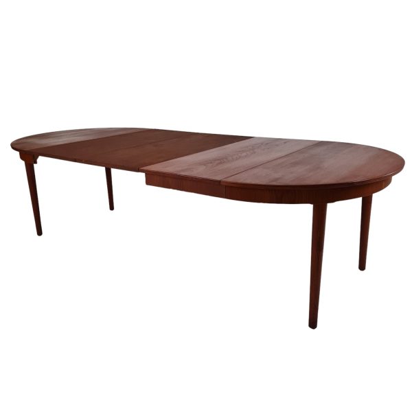 Rundt spisebord med 3 tillægsplader | Dansk design | Teak