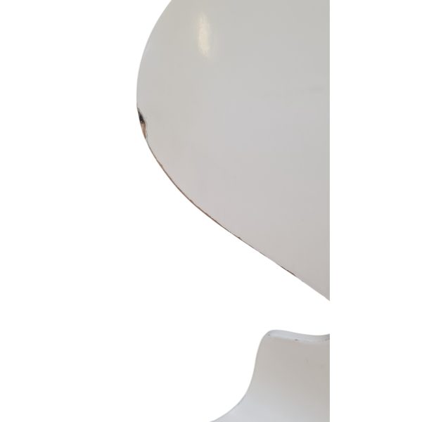 Spisebordsstol model 3101 | Arne Jacobsen | Fritz Hansen | Hvidlakeret formpresset finer & stel af stål