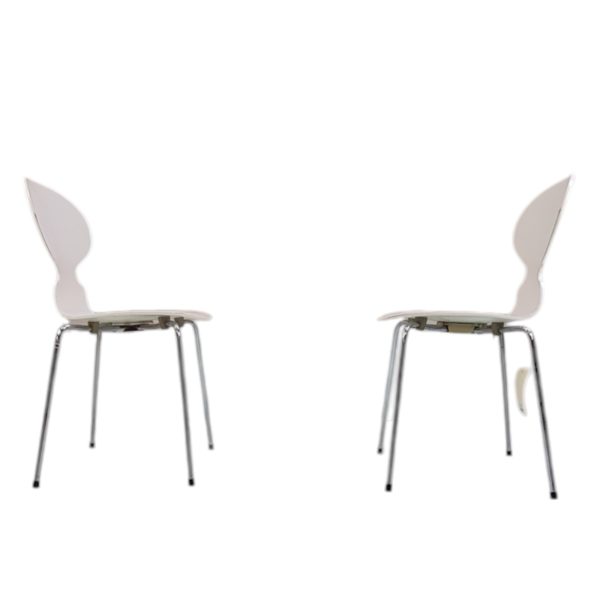 Spisebordsstol model 3101 | Arne Jacobsen | Fritz Hansen | Hvidlakeret formpresset finer & stel af stål