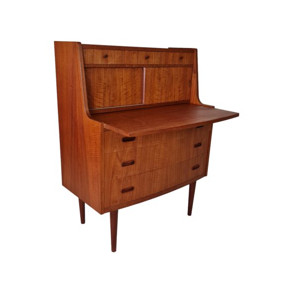 Chatol med 3 skuffer, 3 små skuffer & 2 skydelåger | Dansk design | Teak