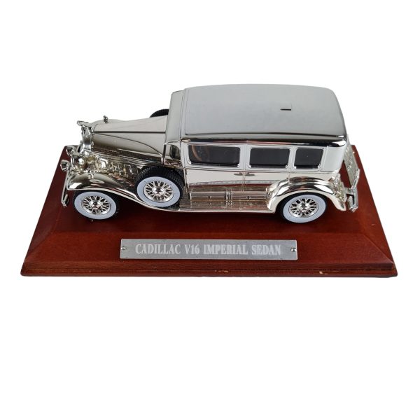 Model bil | Cadillac V16 Imperial Sedan | Silver-Cars Collection