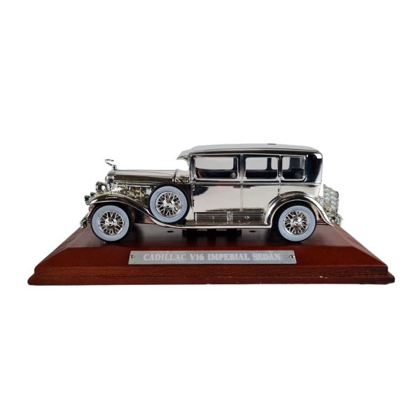 Model bil | Cadillac V16 Imperial Sedan | Silver-Cars Collection