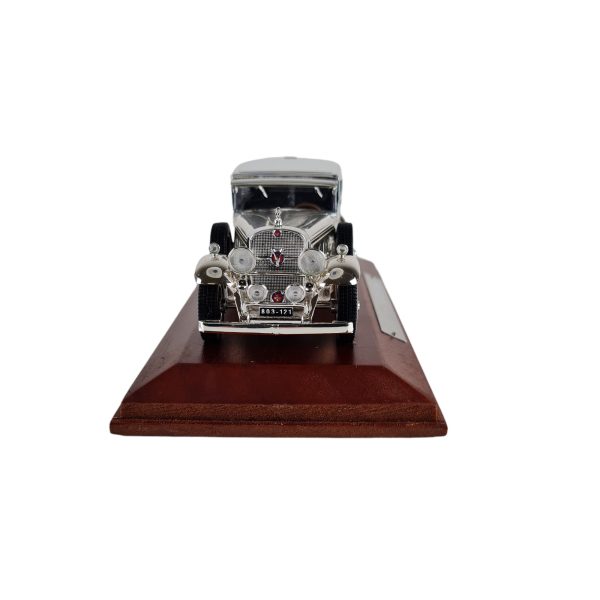 Model bil | Cadillac V16 Imperial Sedan | Silver-Cars Collection