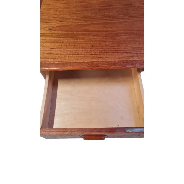 Fritstående skrivebord med 6 skuffer | Dansk design | Teak