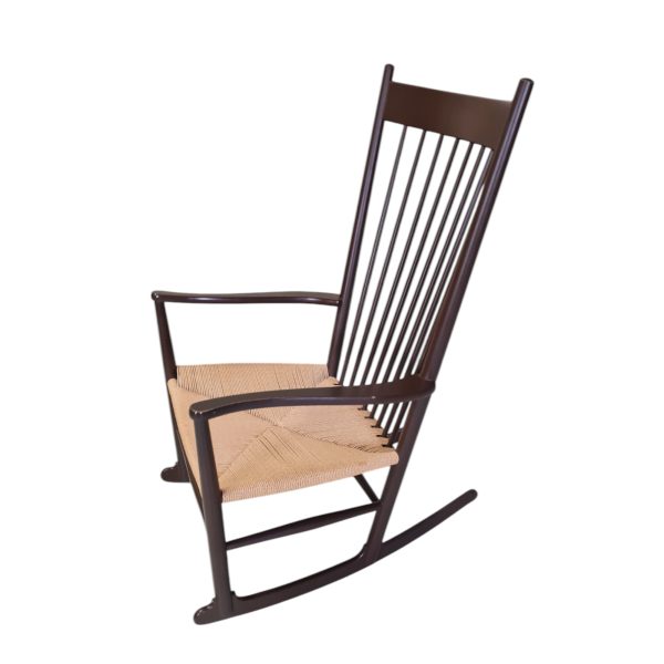 Gyngestol model J16 | Hans J. Wegner | Fredericia Furniture | Lakeret bøg & naturflet
