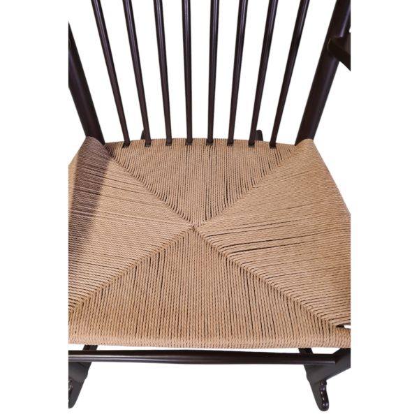 Gyngestol model J16 | Hans J. Wegner | Fredericia Furniture | Lakeret bøg & naturflet