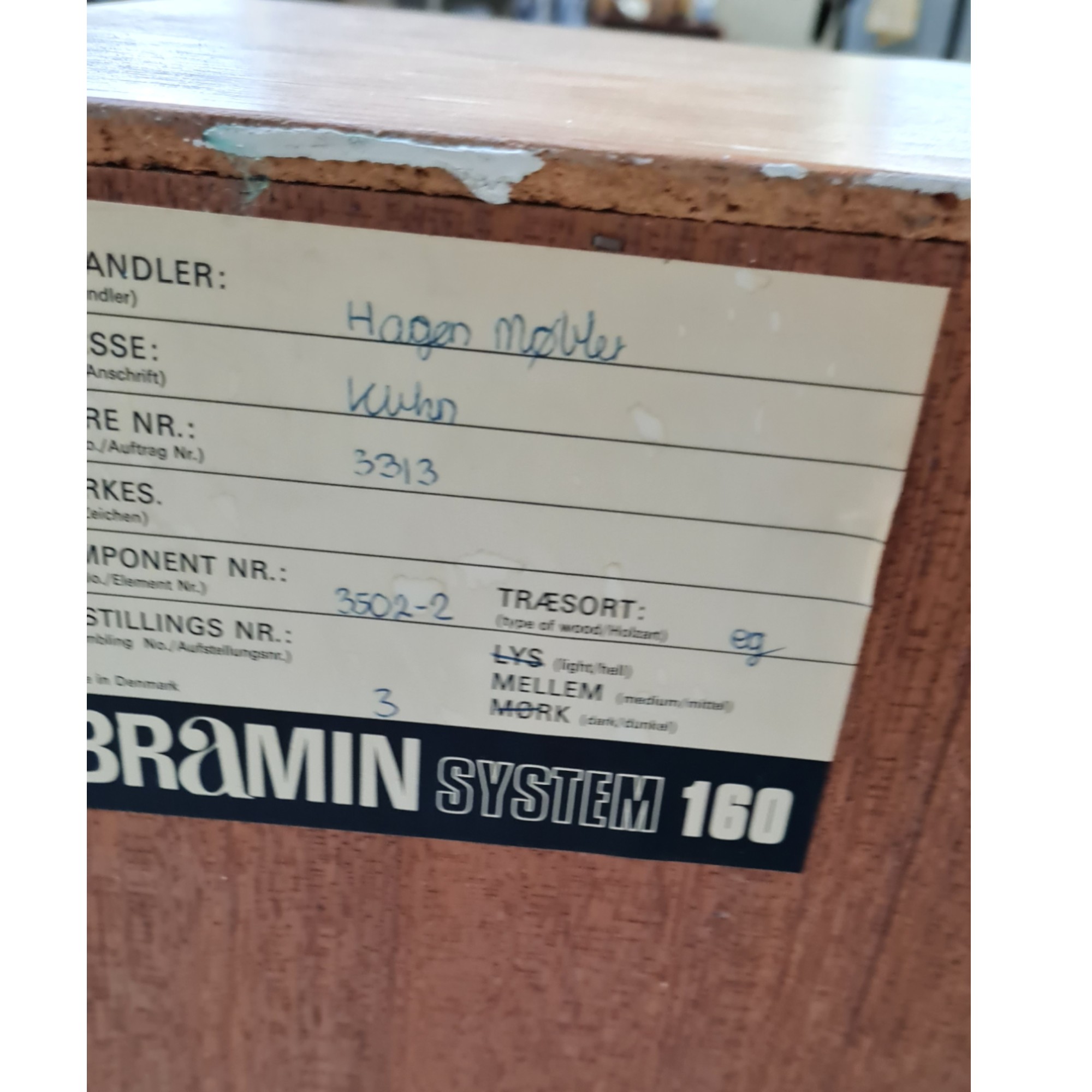 Lille bogreol med hylder | H. W. Klein | Bramin Møbelfabrik | Eg