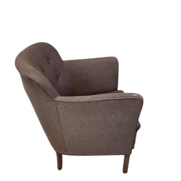 Lænestol | Dansk design | Møbelsnedker Anders Svendsen, Kbh | Betrukket med brun uld
