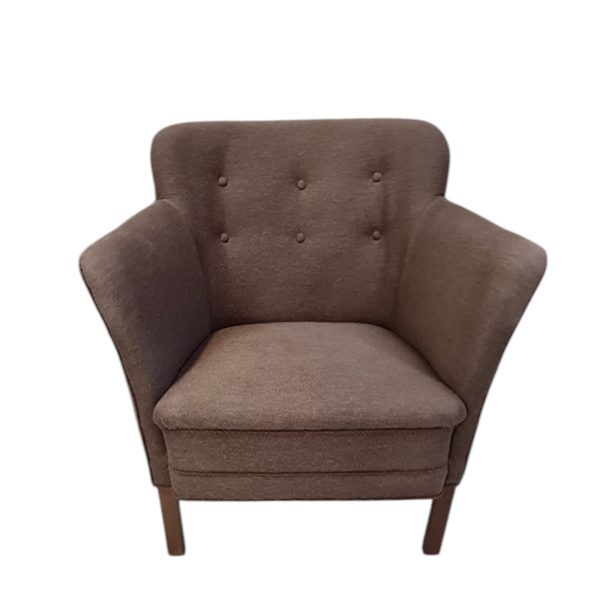 Lænestol | Dansk design | Møbelsnedker Anders Svendsen, Kbh | Betrukket med brun uld