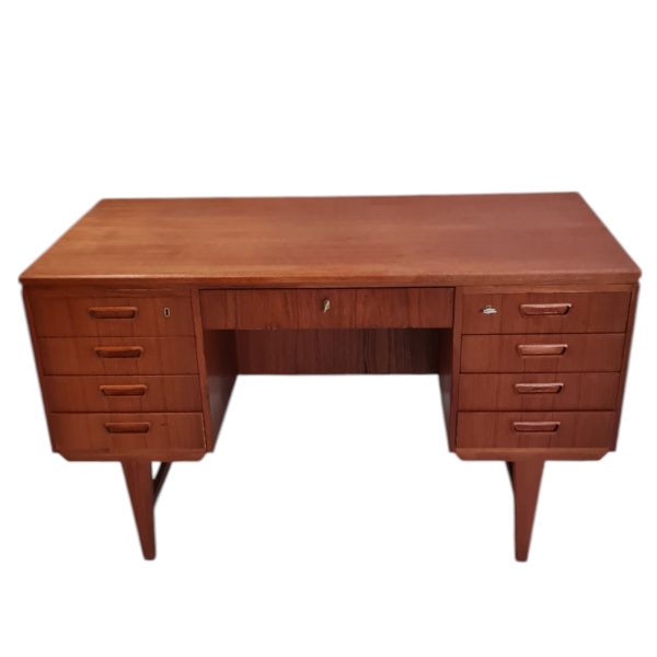 Skrivebord med 9 skuffer | Dansk design | Teak