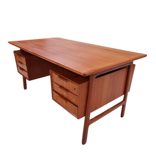 Eksklusivt skrivebord model 75 | Gunni Omann | Omann Junior | Teak