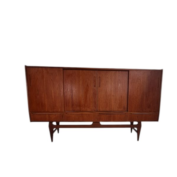 Skænk med 4 låger og 4 skuffer | Dansk design | Teak