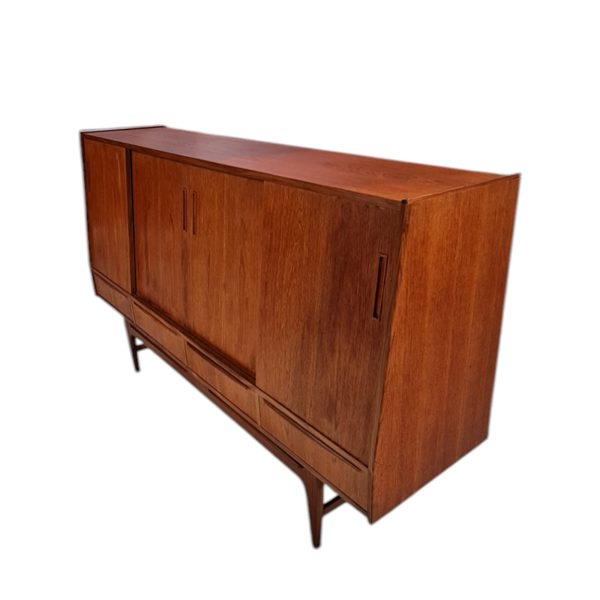 Skænk med 4 låger og 4 skuffer | Dansk design | Teak