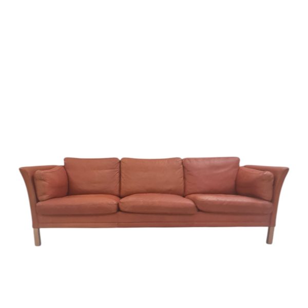 3Personers sofa model MH 2225 | Mogens Hansen | Cognagfarvet læder og ben af eg