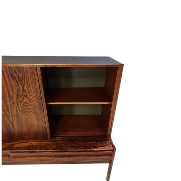 Stor skænk | Dansk design | Spejlskåret palisander & kunstlæder