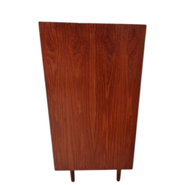 Stor skænk med 3 låger og 3 skuffer | Dansk design | Teak