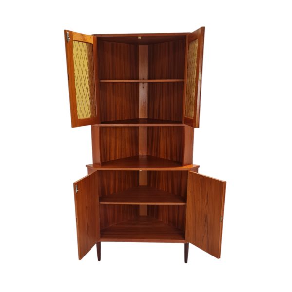 Hjørneskab med 2 låger og 2 glaslåger | Dansk design | Teak