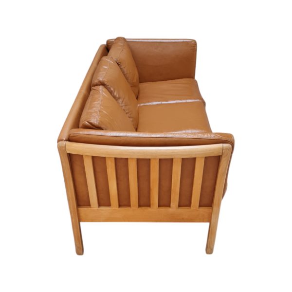 3 Personers sofa | Dansk design | Eg & nougatfarvet læder