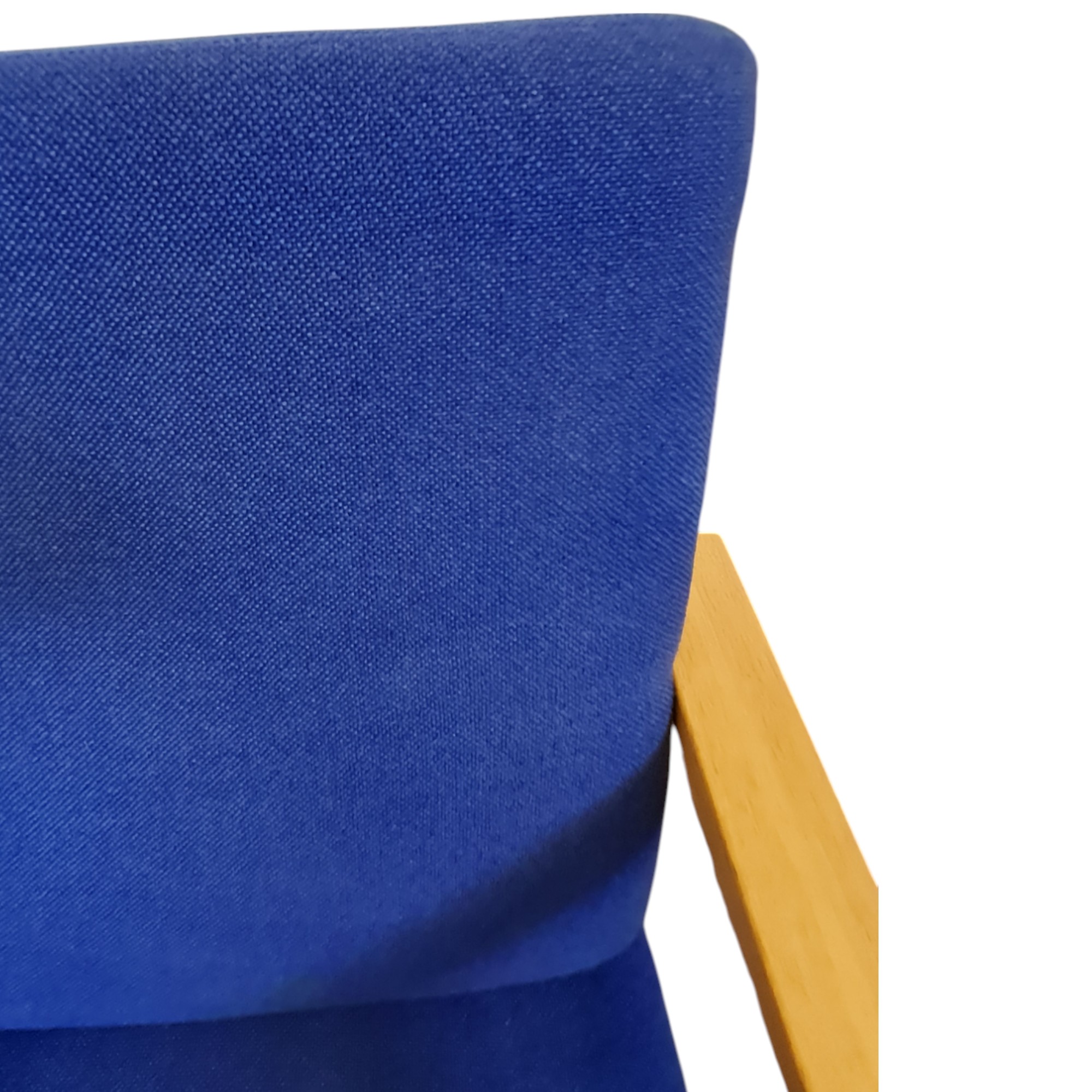 Armstol model 2257 | Børge Mogensen | Fredericia Furniture | Lakeret bøg blå uld