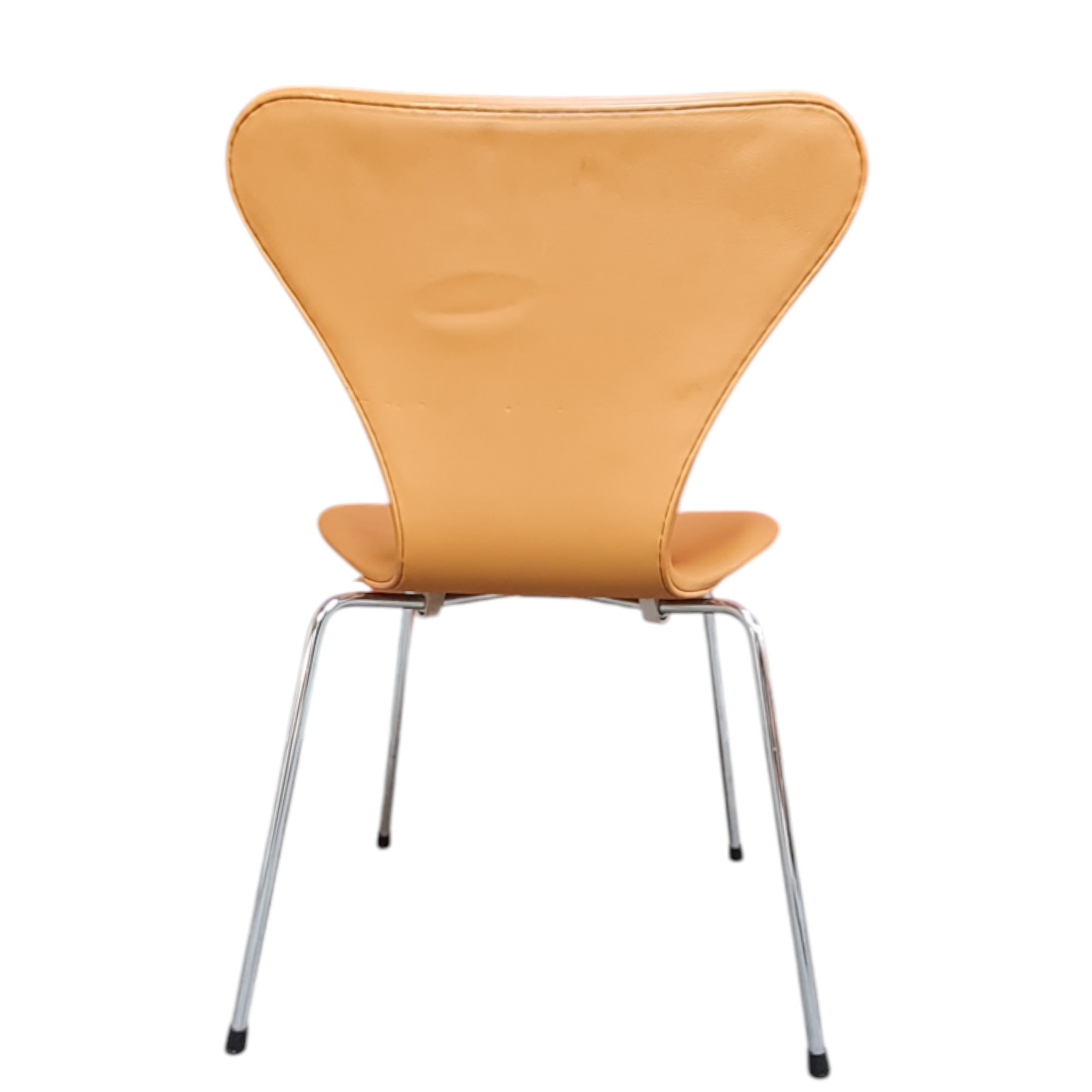 4 Spisebordsstole model 3107 | Arne Jacobsen | Fritz Hansen | Nougatfarvet læder