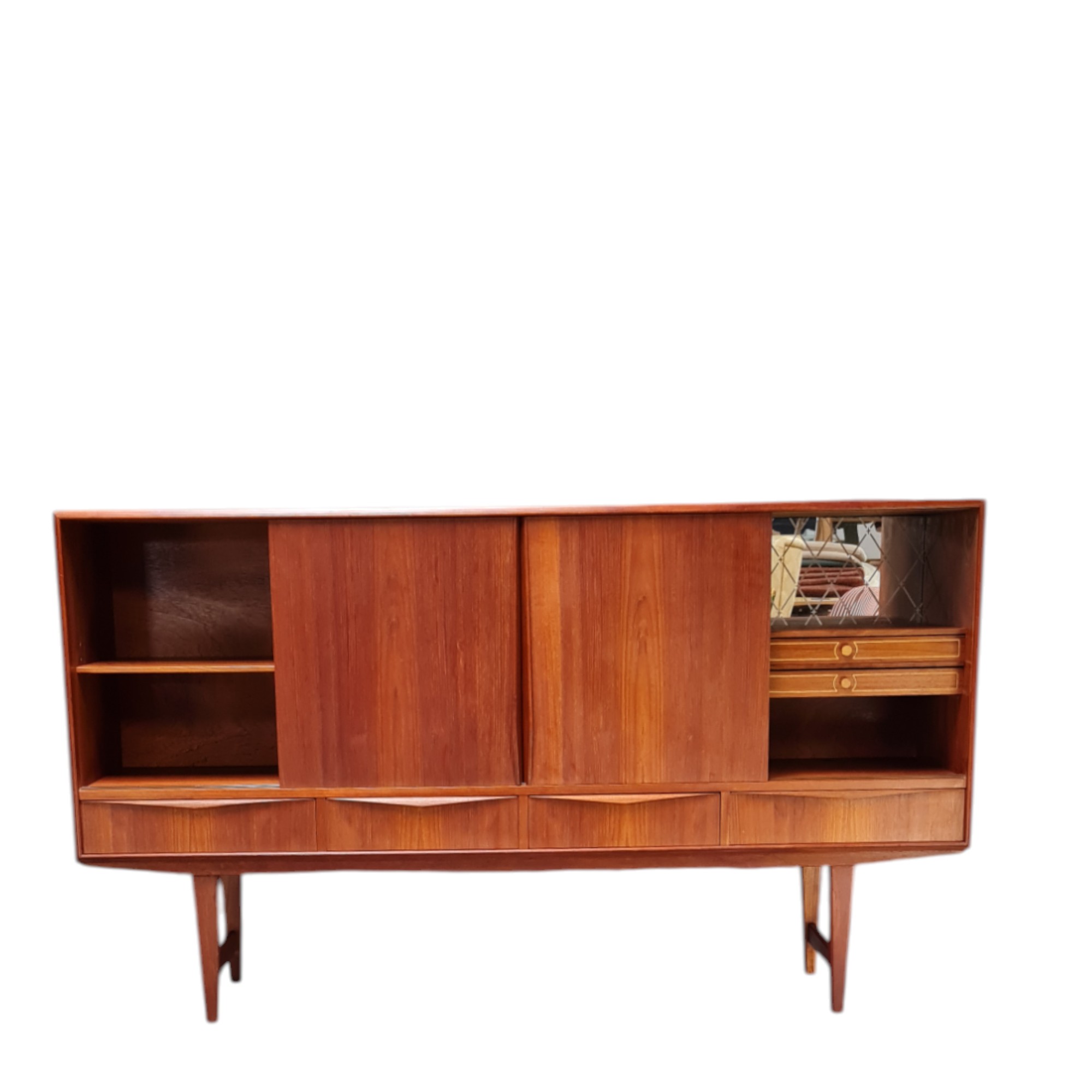 Skænk med 4 skydelåger samt 4 skuffer | Dansk design | Teak