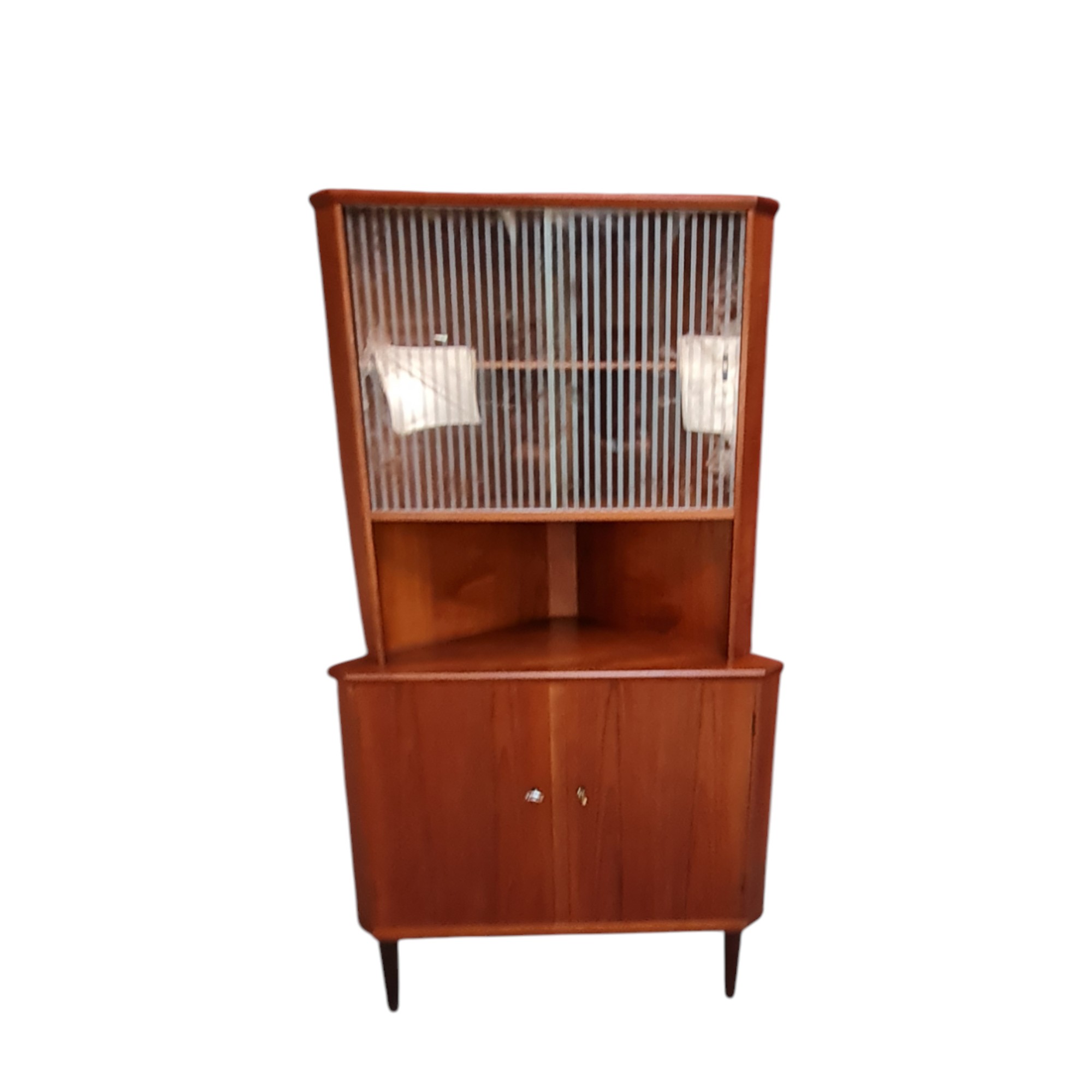 Eksklusivt hjørneskab med to låger