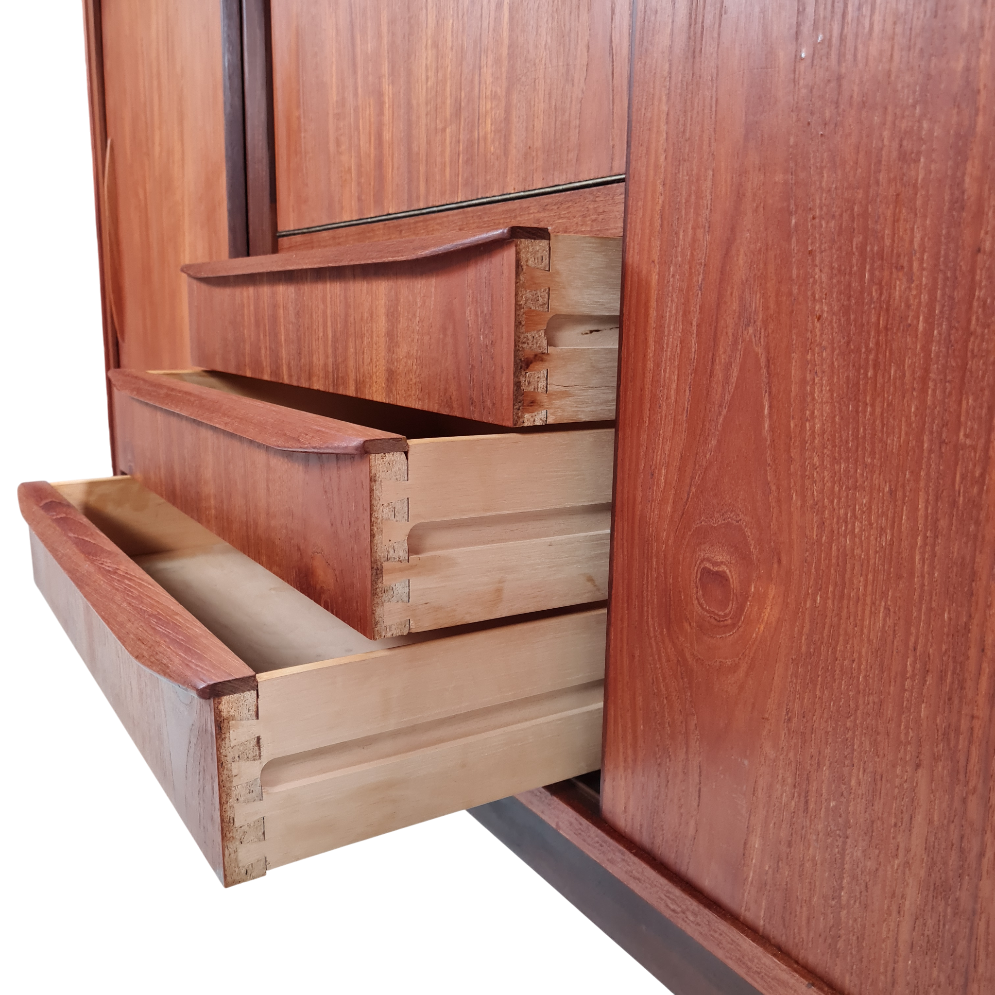 Skænk med to skydelåger tre skuffer samt barskab | Dansk design | Teak